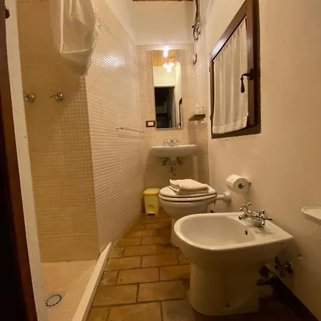 Casa di campagna Bassara Le Capanne Argenta