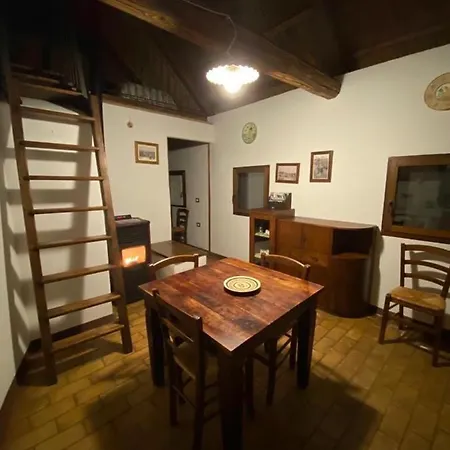 Casa di campagna Bassara Le Capanne